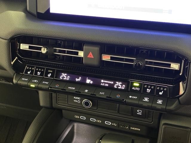 LANDCRUISER 250