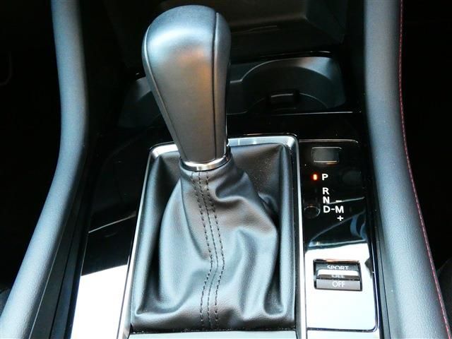 MAZDA3 SEDAN
