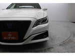 CROWN sedan hybrid