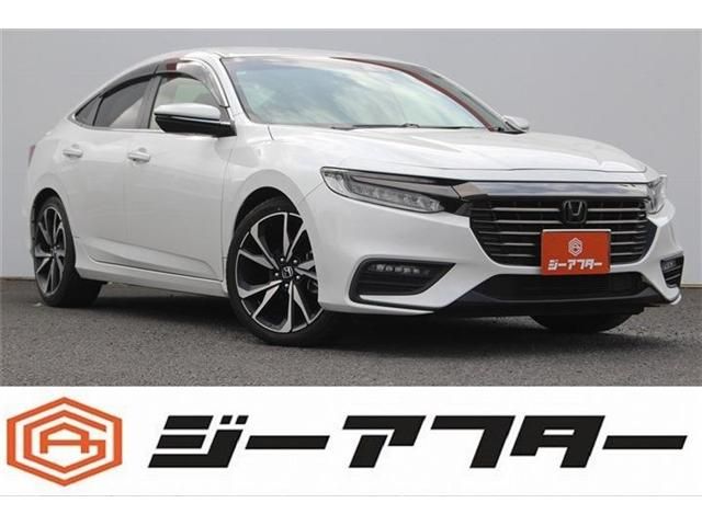 INSIGHT sedan