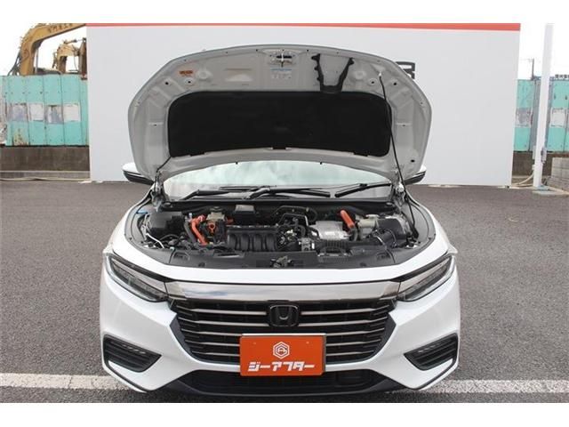 INSIGHT sedan