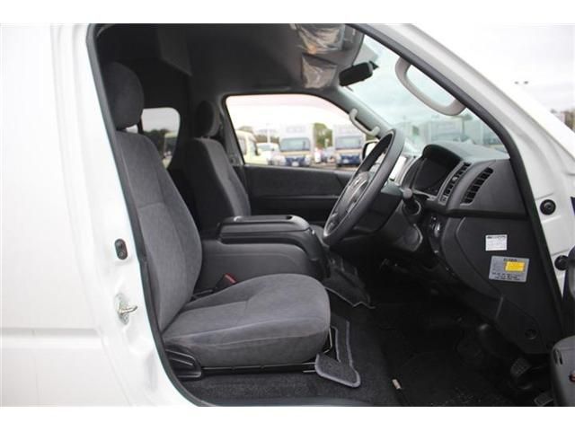 HIACE wagon 4WD