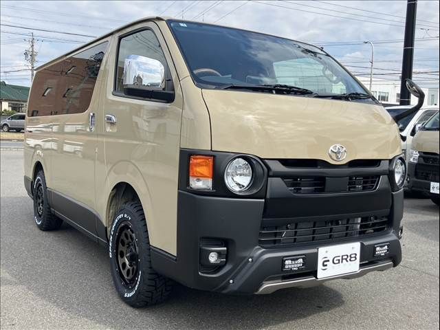HIACE van 4WD