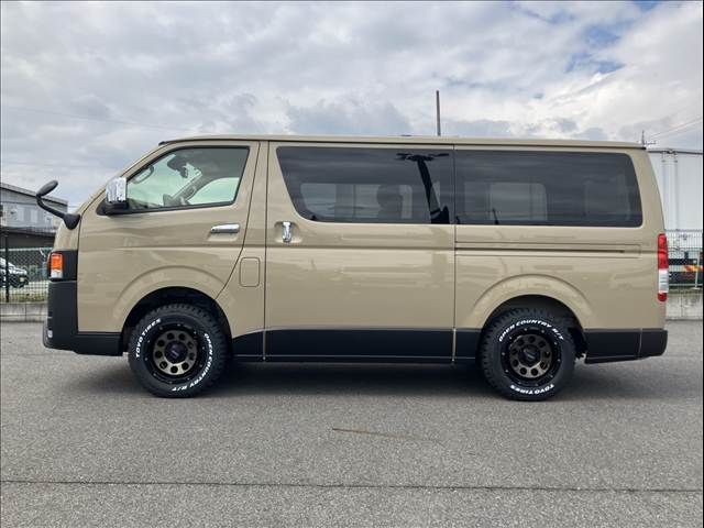 HIACE van 4WD