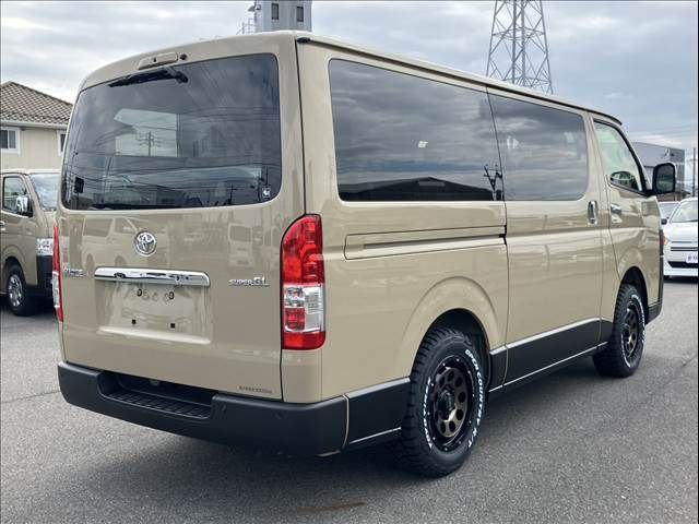 HIACE van 4WD
