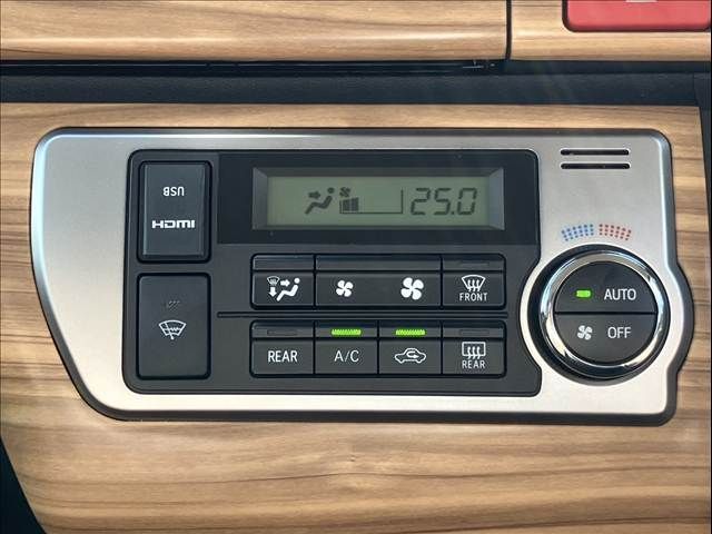 HIACE van 4WD