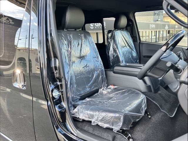 HIACE van 2WD