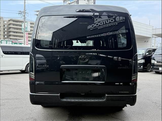 HIACE van 4WD