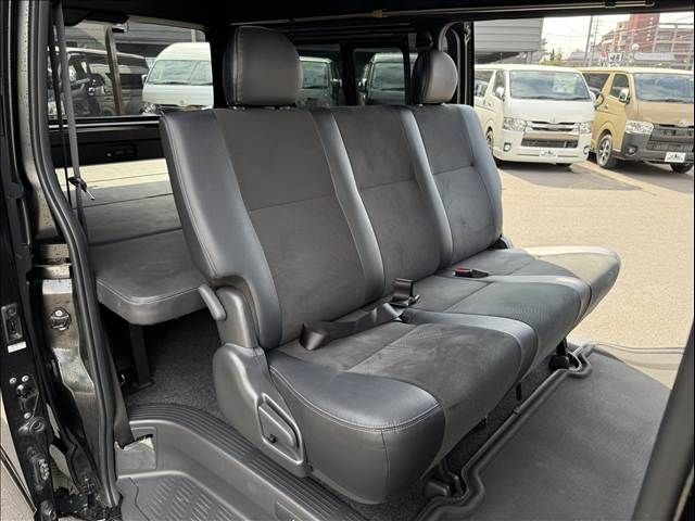 HIACE van 4WD