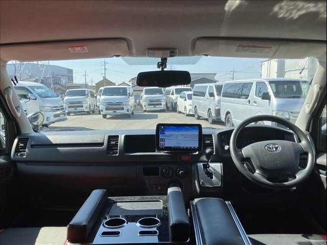 HIACE van 2WD