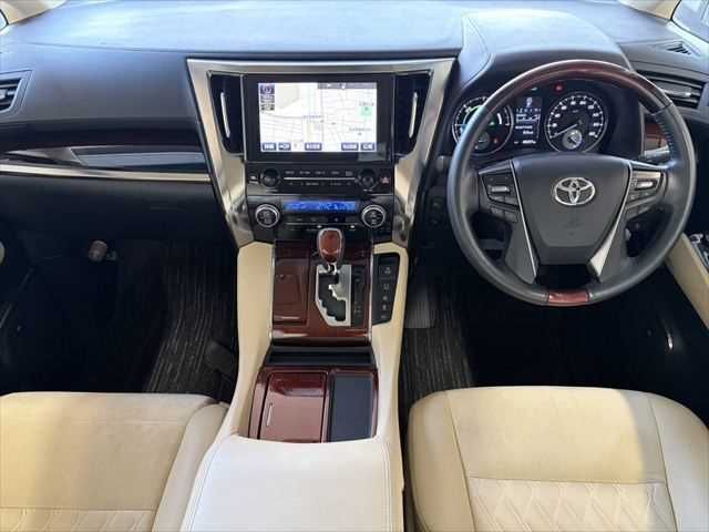 ALPHARD hybrid 4WD