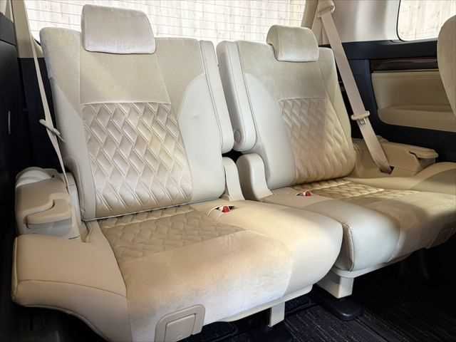 ALPHARD hybrid 4WD