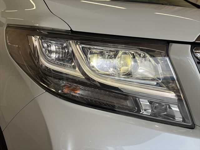 ALPHARD hybrid 4WD