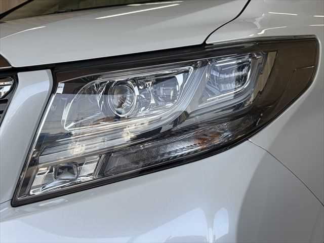 ALPHARD hybrid 4WD