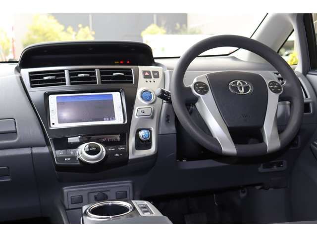 PRIUS Alpha