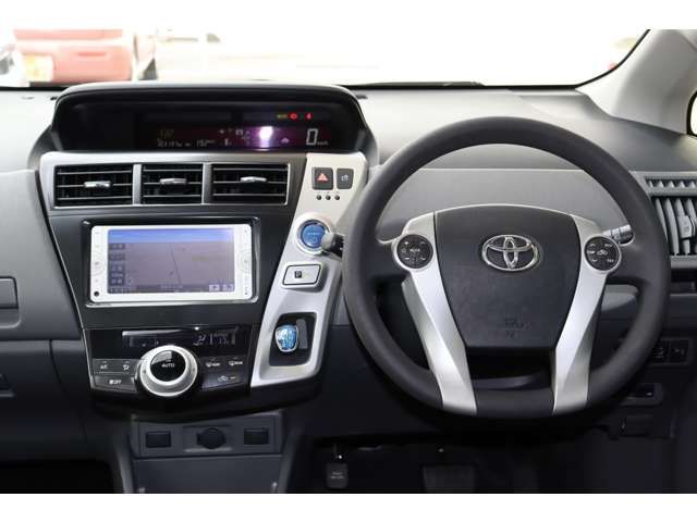 PRIUS Alpha