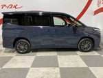 VOXY HYBRID 4WD