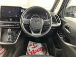 VOXY HYBRID 4WD