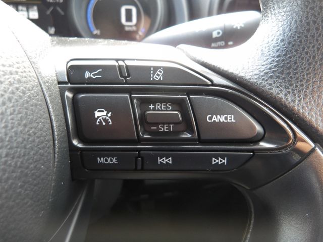 YARIS CROSS HYBRID