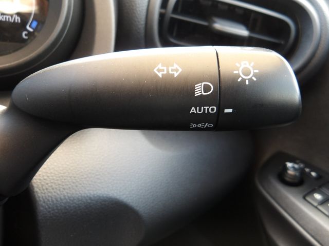 YARIS CROSS HYBRID