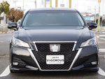 CROWN sedan hybrid