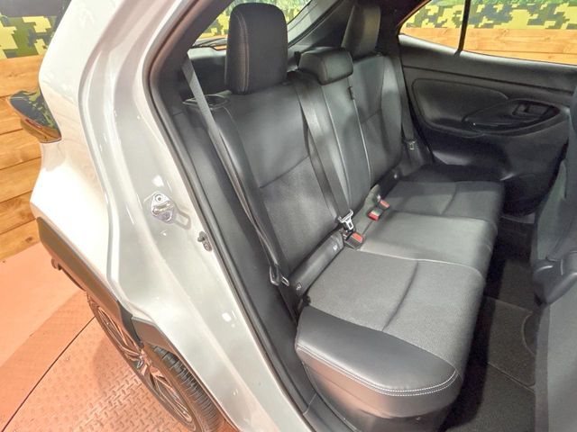 YARIS CROSS HYBRID