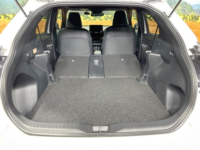 YARIS CROSS HYBRID