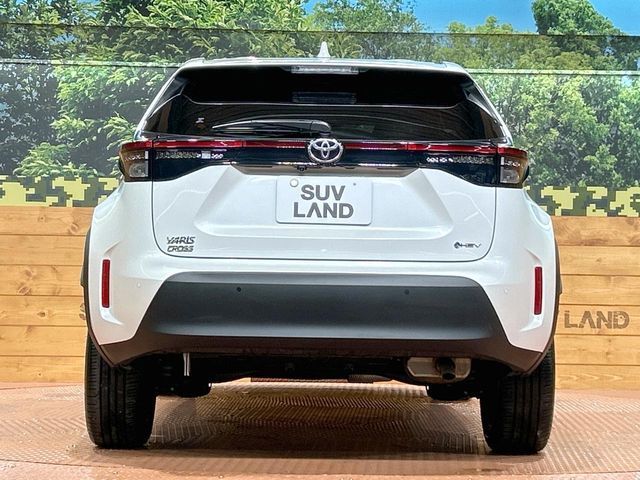 YARIS CROSS HYBRID