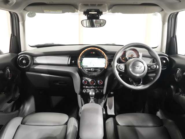 MINI COOPER D 5DOOR