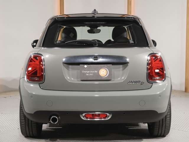 MINI COOPER D 5DOOR