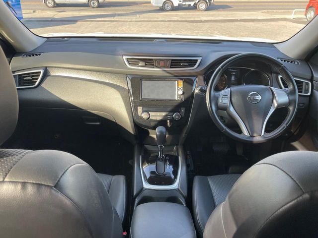 X-TRAIL 4WD