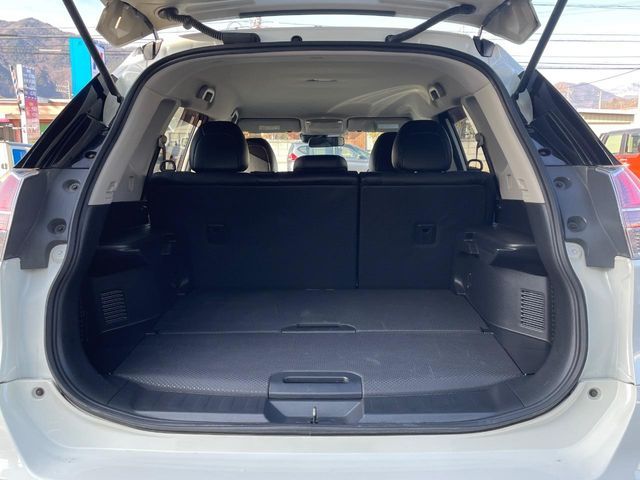 X-TRAIL 4WD