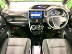 VOXY HYBRID