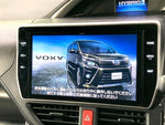 VOXY HYBRID