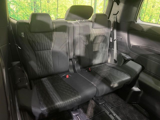 ALPHARD hybrid