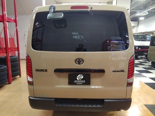 HIACE van 2WD