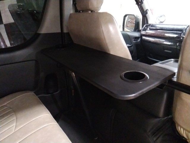 HIACE van 2WD
