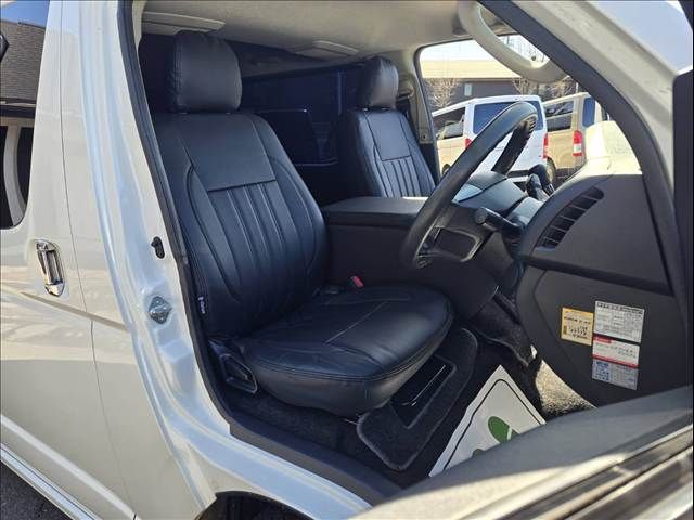 HIACE van 2WD