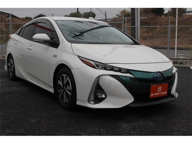PRIUS PHV
