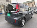 SIENTA HYBRID