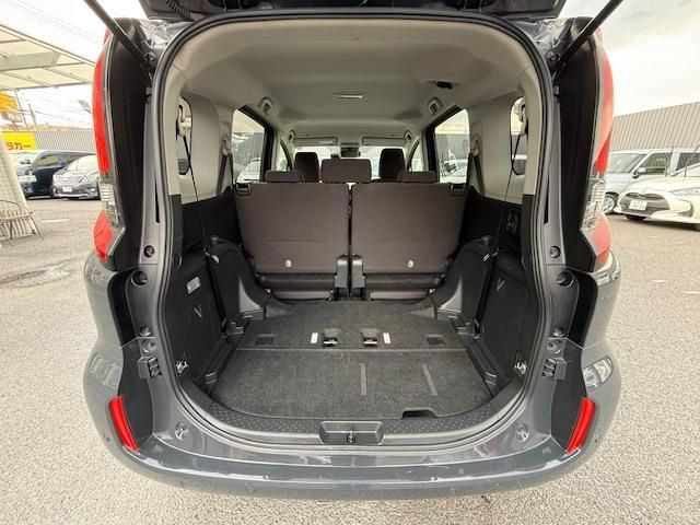 SIENTA HYBRID
