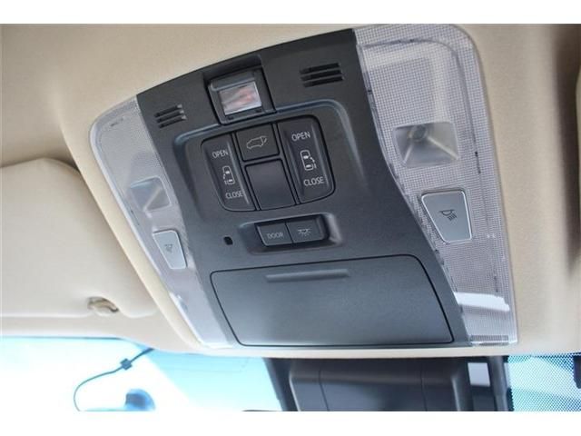 ALPHARD hybrid 4WD