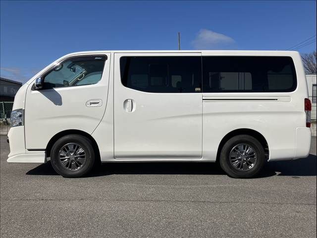 NV350 CARAVAN