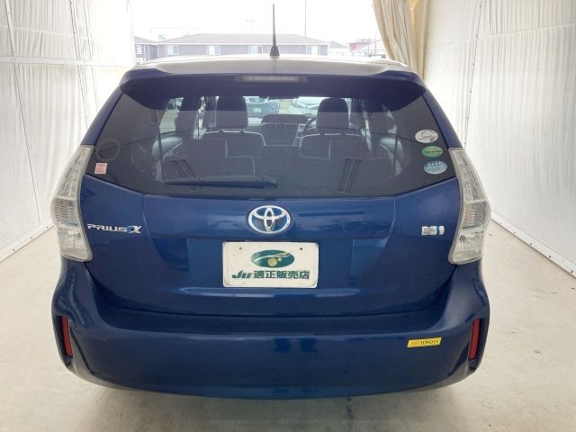 PRIUS Alpha