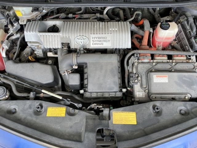 PRIUS Alpha