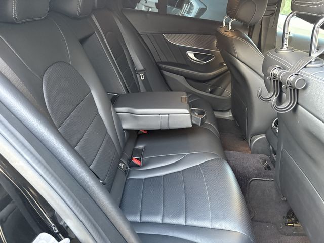 MERCEDES BENZ C-Class sedan