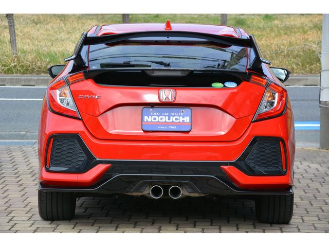 CIVIC hatchback