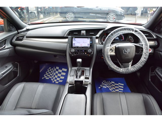 CIVIC hatchback