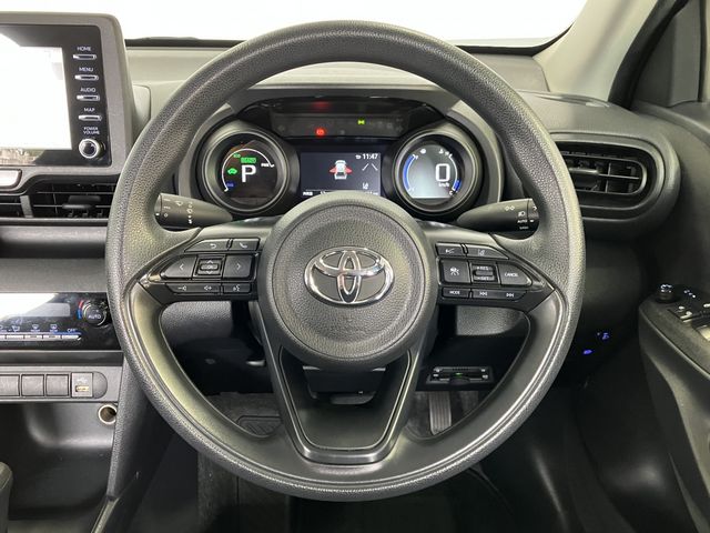 YARIS CROSS HYBRID