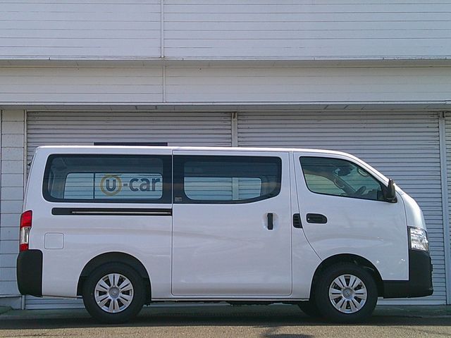CARAVAN van 4WD